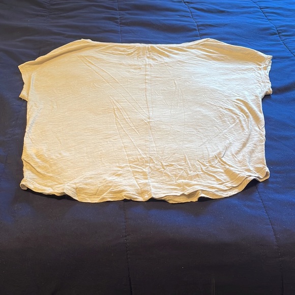 Off the shoulder top - Picture 2 of 5